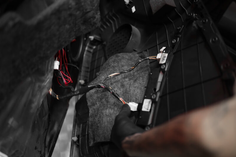 Подключение проводов для автоакустики